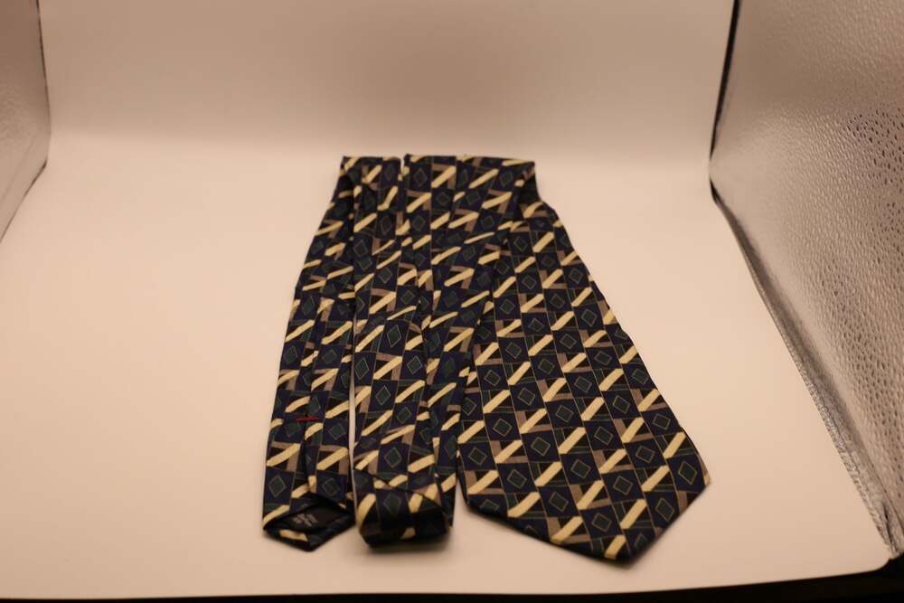 Zylos George Machado 100% Italian Silk Necktie with Geometric Diamond Pattern